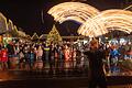 Es war jede Menge los an diesem Wochenende im Landkreis Rhön-Grabfeld in Sachen Weihnachtsmärkte. Unter anderem in Bad Neustadt gab es am Freitag eine Feuershow im Rahmen der Sternenwoche.