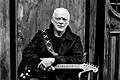 David Gilmour mit neuem Album: &bdquo;Spiele ganz gern Gitarre&rdquo;       -  David Gilmours erst fünftes Soloalbum ist über weite Strecken eine wunderbar entspannte Angelegenheit.