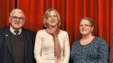 Der neue Vorstand des St. Josefs-Stift: (von links): Ernst A. Hestermann (stellvertretender Vorsitzender), Pfarrer Dr. Matthias Leineweber, Diakon Heinz Heinrich (stellvertretender Vorsitzender), Mechtild Schwierczek, Pfarrerin Kirsten Müller-Oldenburg, Wolfgang Meier und Werner Scheller (1. Vorsitzender). Es fehlt Marlene Hauck vom Caritasverband. Der neue Vorstand des St. Josefs-Stift: (von links): Ernst A. Hestermann (stellvertretender Vorsitzender), Pfarrer Dr. Matthias Leineweber, Diakon Heinz Heinrich (stellvertretender Vorsitzender), Mechtild Schwierczek, Pfarrerin Kirsten Müller-Oldenburg, Wolfgang Meier und Werner Scheller (1. Vorsitzender). Es fehlt Marlene Hauck vom Caritasverband.