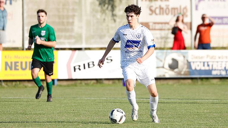 Joel Flores Vega brachte den ASV Rimpar in Schammelsdorf in Führung.