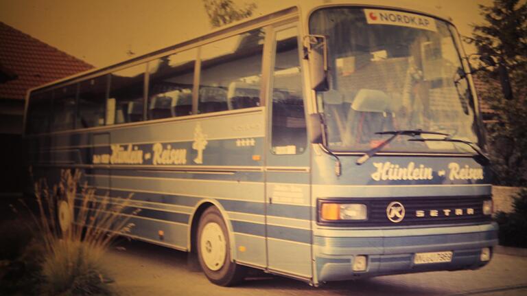 Mit diesem Bus fuhr Klaus Hünlein aus Remlingen vor 30 Jahren von Würzburg nach Suhl. Mit diesem Bus fuhr Klaus Hünlein aus Remlingen vor 30 Jahren von Würzburg nach Suhl.