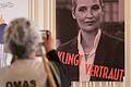 Alice Weidel als Heilsbringerin? Mehrere der ausgestellten Plakate setzen sich kritisch mit der AfD auseinander.