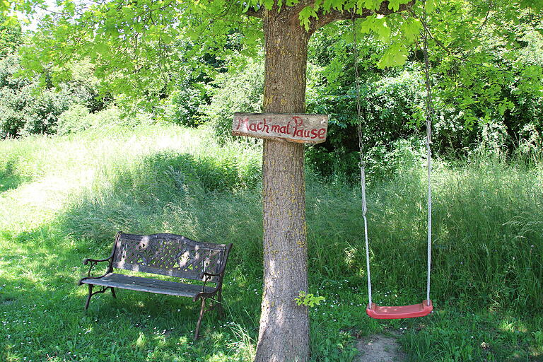 Dieser Rastplatz in Tückelhausen lädt zur Pause ein. Dieser Rastplatz in Tückelhausen lädt zur Pause ein.
