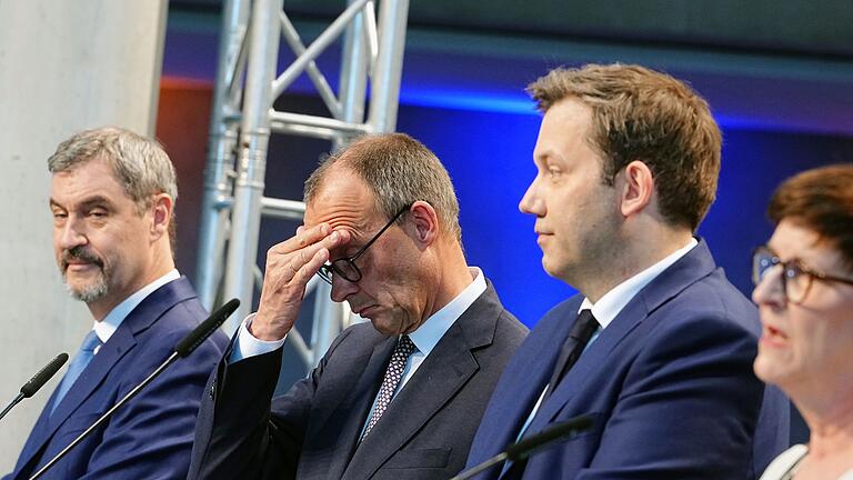 Nach Koalitionsverhandlungen von Union und SPD - Der voraussichtlich nächste Kanzler Friedrich Merz braucht ein paar Tage Ruhe. (Archivbild) Nach Koalitionsverhandlungen von Union und SPD - Der voraussichtlich nächste Kanzler Friedrich Merz braucht ein paar Tage Ruhe. (Archivbild)