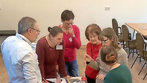 In der „Woche des Sehens“ hat die Volkshochschule Hammelburg einen Workshop im Generationentreff Taubenschlag veranstaltet. - In der „Woche des Sehens“ hat die Volkshochschule Hammelburg einen Workshop im Generationentreff Taubenschlag veranstaltet. In der „Woche des Sehens“ hat die Volkshochschule Hammelburg einen Workshop im Generationentreff Taubenschlag veranstaltet. - In der „Woche des Sehens“ hat die Volkshochschule Hammelburg einen Workshop im Generationentreff Taubenschlag veranstaltet.