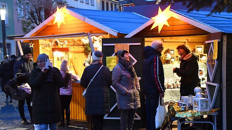 Ein Adventsmarkt im Herzen der Stadt. Der langgehegte Wunsch vieler Gäste ging in Erfüllung. Ein Adventsmarkt im Herzen der Stadt. Der langgehegte Wunsch vieler Gäste ging in Erfüllung.