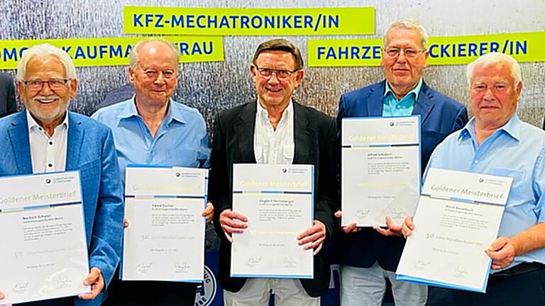 Goldene Meister, 50 Jahre (von links): Norbert Schuler, Ewald Fischer, Siegbert Henneberger, Alfred Schodorf und Horst Baumbach.