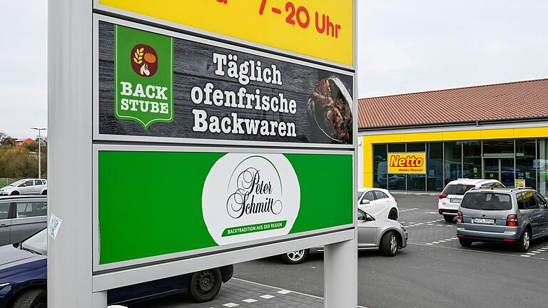 Die Bäckerei-Filiale von 'Peter Schmitt' in Rimpar hat am 6. Januar geöffnet. Die Bäckerei-Filiale von 'Peter Schmitt' in Rimpar hat am 6. Januar geöffnet.