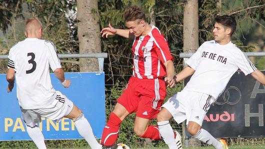 Nach dem erfolgreichen Punktspiel-Derby in Prappach, steht dem 1. FC Haßfurt (Mitte Philipp Herlein) am Mittwoch das nächste Derby bevor. Die Haßfurter müssen in der 3. Totopokal-Runde zum SV Sylbach.