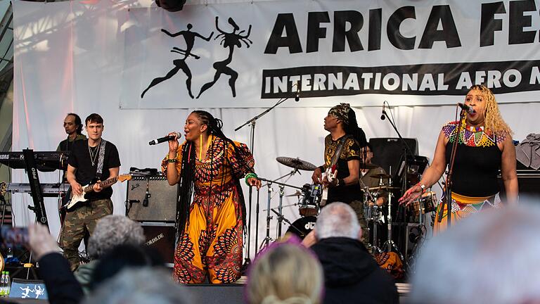 Beim größten und ältesten Africa Festival sind auch in diesem Jahr in Würzburg wieder viele verschiedene Länder vertreten.