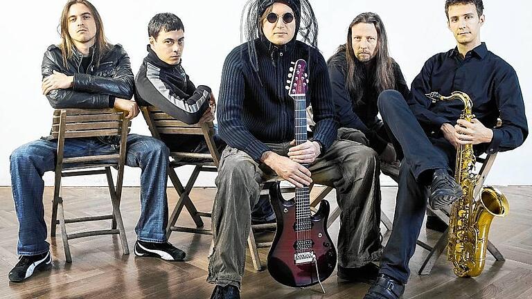Die Band „Panzerballett“. Die Band „Panzerballett“.