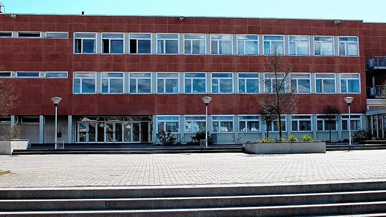 Die Staatliche Realschule Marktheidenfeld wird heuer 50 Jahre alt.