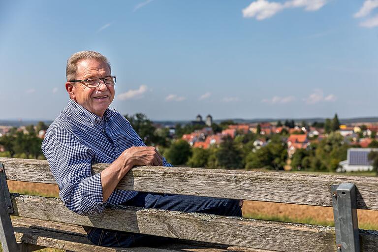 Der Hilfsfonds Waldbüttelbrunn springt in Notsituationen ein. Wer genau die Hilfe und braucht und für was - das weiß nur der Vorsitzende Alfred Endres. Der Hilfsfonds Waldbüttelbrunn springt in Notsituationen ein. Wer genau die Hilfe und braucht und für was - das weiß nur der Vorsitzende Alfred Endres.