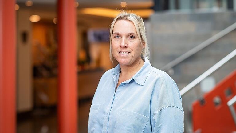 Miriam Preuß, Einrichtungsleiterin des Seniorenheims Ehehaltenhaus/St. Nikolaus, sah sich praktisch über Nacht vor enorme organisatorische Herausforderungen gestellt. Miriam Preuß, Einrichtungsleiterin des Seniorenheims Ehehaltenhaus/St. Nikolaus, sah sich praktisch über Nacht vor enorme organisatorische Herausforderungen gestellt. 