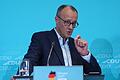 Winterklausur des CDU-Bundesvorstands       -  Die CDU justiert ihre zentralen Themen im Wahlkampf: Wirtschaft und innere Sicherheit. Auf eine mögliche Politikwende in den USA blickt der Kanzlerkandidat gelassen. Ziehen die Umfragewerte jetzt an?
