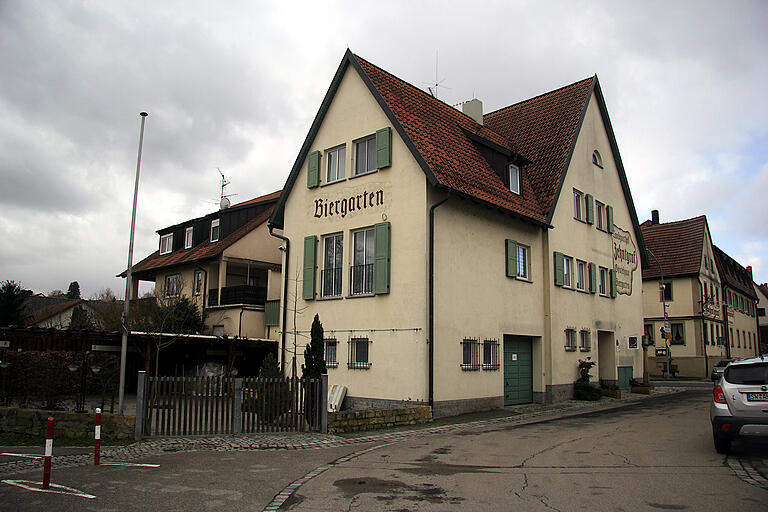 Ein Haus mit Tradition und Perspektive? Das Gasthaus Zehntgraf mit Biergarten am Main. Ein Haus mit Tradition und Perspektive? Das Gasthaus Zehntgraf mit Biergarten am Main.