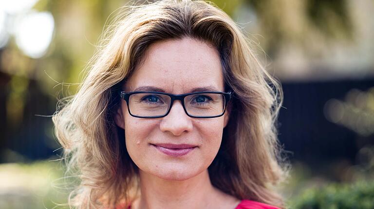Madlen Rosengarth: 'Diese Situation finde ich sehr unbefriedigend. Dass man die Mandanten immer wieder vertrösten muss.' Madlen Rosengarth: 'Diese Situation finde ich sehr unbefriedigend. Dass man die Mandanten immer wieder vertrösten muss.'