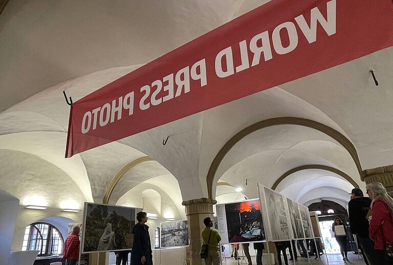 Eine Erfolgsgeschichte: Die besten Pressebilder der Welt in der Rathaushalle sind längst zu einem Kitzinger Markenzeichen geworden. Eine Erfolgsgeschichte: Die besten Pressebilder der Welt in der Rathaushalle sind längst zu einem Kitzinger Markenzeichen geworden.