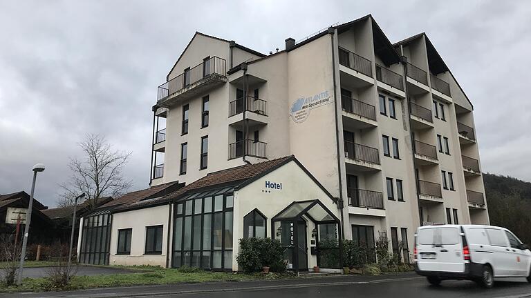 Was wird aus dem ehemaligen Hotel Atlantis im Gemündener Hofweg? Was wird aus dem ehemaligen Hotel Atlantis im Gemündener Hofweg?