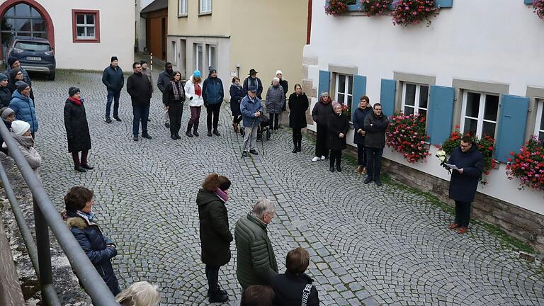 Aub erinnert sich an die Schicksale der Jüdinnen und Juden in der Stadt. Aub erinnert sich an die Schicksale der Jüdinnen und Juden in der Stadt.
