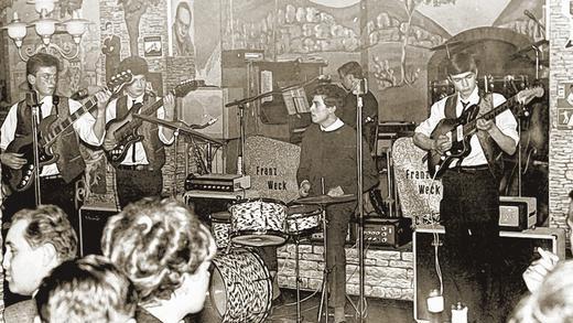In den wilden 60ern: Die Shades bei einem Wettbewerb von Radio Luxemburg in Nürnberg.