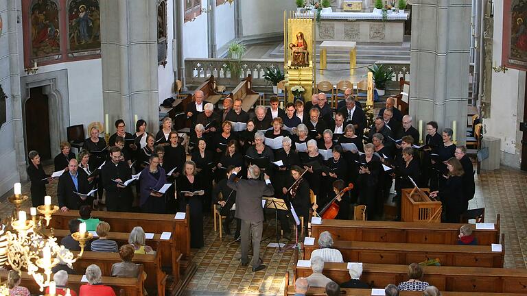 Im Bild der Laurentiuschor Ebern und Chor St. Kilian Haßfurt.