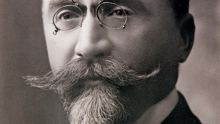 Karl Fichtel. Karl Fichtel.