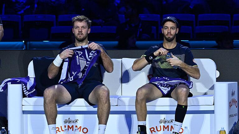 ATP-World Tour Finals in Turin       -  Kevin Krawietz (l) und Tim Pütz (r) stehen im Endspiel des Tennis-Saisonfinals.