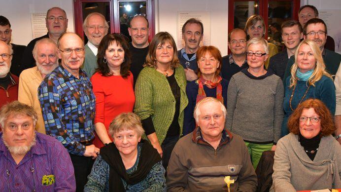 Die frisch nominierten Kreistagskandidierenden der Grünen.
