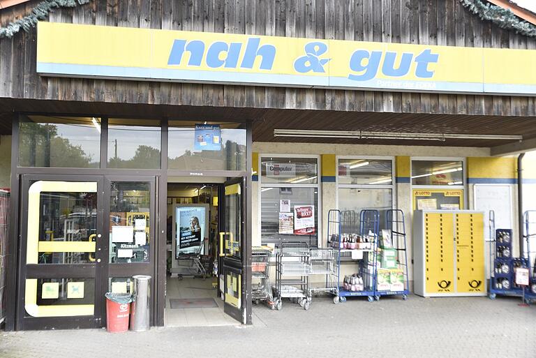 Die neue Postfiliale in Königsberg im Edeka Markt 'nah und gut' Pfaab am Römershoferweg.