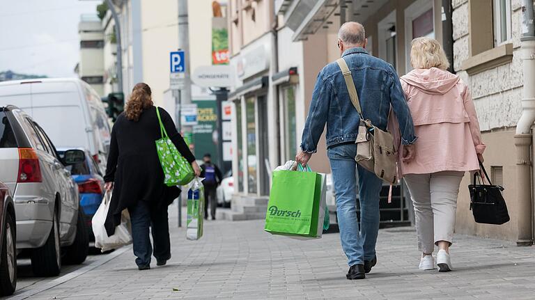 Gute Einkaufsmöglichkeiten bescheinigt das Gutachten auch der Zellerau (im Bild die Frankfurter Straße).