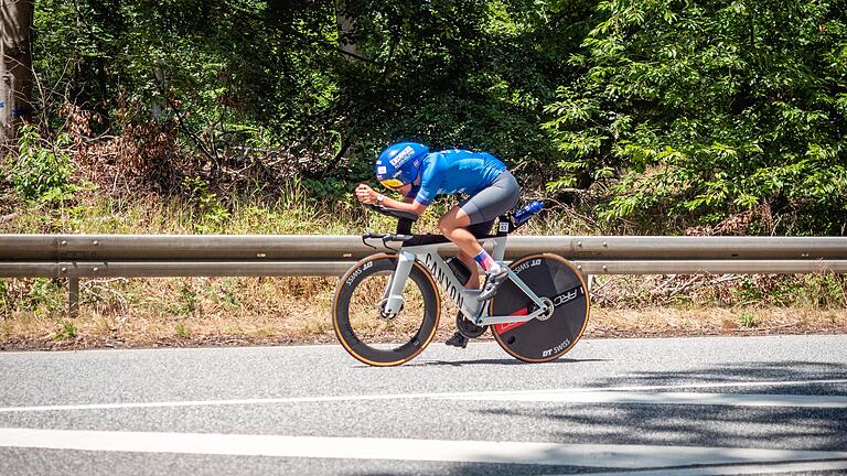 Die Würzburger Triathletin Carolin Lehrieder (hier auf einem Bild vom Samstag) geht beim Ironman Frankfurt am Sonntag als Erste aufs Rad.