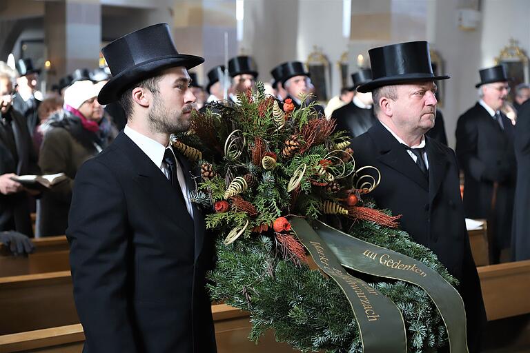 Der Festgottesdienst in der Pfarrkirche St. Sebastian ist ein Höhepunkt der jährlichen Gelöbnisfeier. Der Festgottesdienst in der Pfarrkirche St. Sebastian ist ein Höhepunkt der jährlichen Gelöbnisfeier.