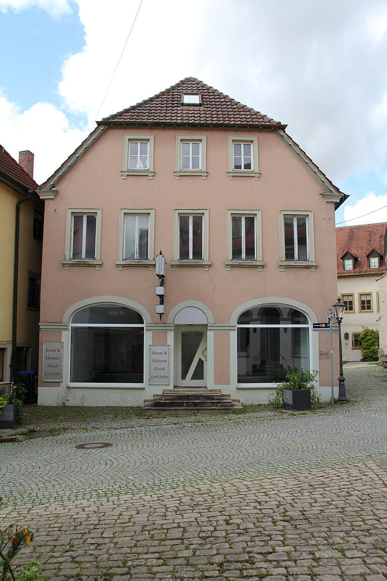 Das einstige Modegeschäft der Jüdin Frieda Lichtenauer in der Spitalstraße in Gerolzhofen heute.