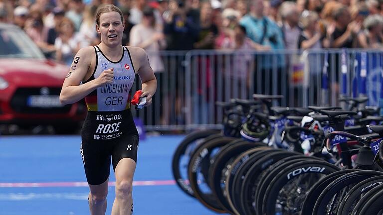 Laura Lindemann.jpeg       -  Das deutsche Team um Laura Lindemann gewann 2023 in Paris den Olympia-Test. Nun stehen die Spiele 2024 vor der Tür: Wir haben alle Infos rund um Triathlon bei Olympia.