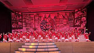 So bunt war die Prunksitzung in der Stadthalle in Lauda.