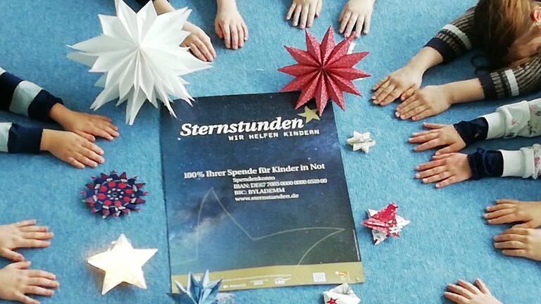 Grundschulkinder sammeln 930 Euro für Aktion 'Sternstunden'