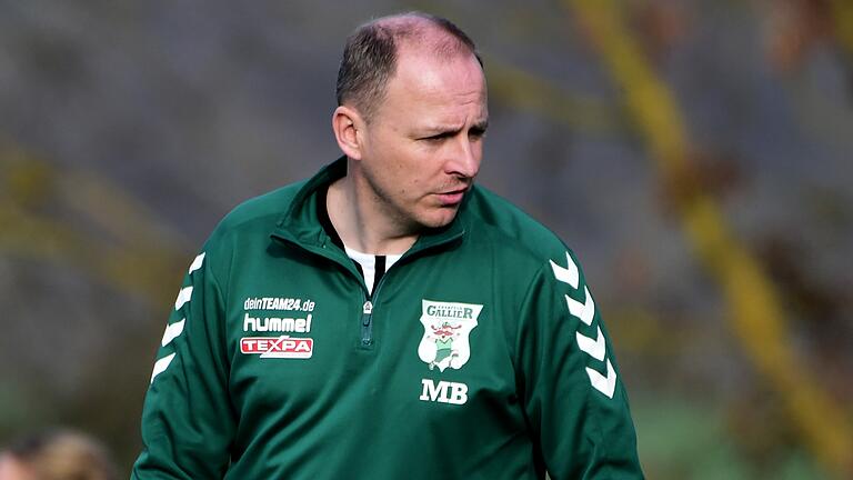 Markus Bach (im Bild), der Trainer des TSV Großbardorf, erwartet mit seiner Mannschaft an diesem Samstag den ATSV Erlangen in der Bioenergie-Arena. Markus Bach (im Bild), der Trainer des TSV Großbardorf, erwartet mit seiner Mannschaft an diesem Samstag den ATSV Erlangen in der Bioenergie-Arena.