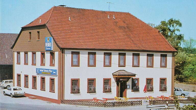 Alte Postkarte vom früheren Gasthaus 'Schwarze Pfütze': Sie trägt keine Jahreszahl. Auf der Rückseite ist aber Gerold Topsnik als Gastwirt genannt, der ab Mitte der 1970er Jahre dort Inhaber war.