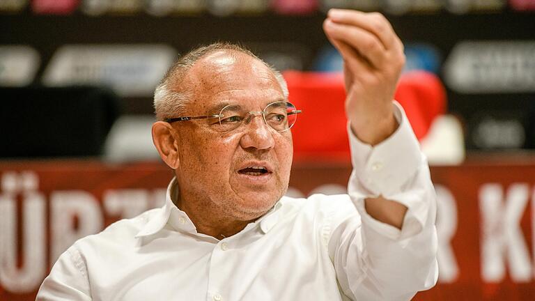 Felix Magath hat mit den Würzburger Kickers noch viel vor.