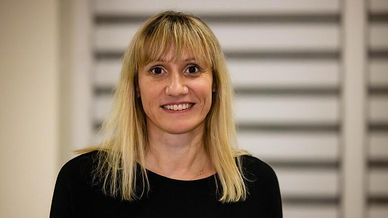 Sport spielt in Andrea Depners Leben nicht erst seit der Diagnose eine große Rolle. Trotz der Erkrankung gibt sie weiterhin zweimal pro Woche Qigong-Kurse. Sport spielt in Andrea Depners Leben nicht erst seit der Diagnose eine große Rolle. Trotz der Erkrankung gibt sie weiterhin zweimal pro Woche Qigong-Kurse.
