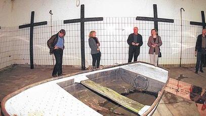 1998: Erstes Kulturforum im Schlachthof mit einer Arbeit von Ernst Herlet.