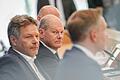 Bundeshaushalt 2025       -  Elf Monate vor der Bundestagswahl setzen Kanzler Olaf Scholz, Minister Robert Habeck und FDP-Chef Christian Lindner auf Alleingänge in der Wirtschaftspolitik.