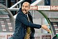 Hannover 96 - FC Bayern München       -  Gewohnt engagiert an der Seitenlinie: Bayern-Trainer Pep Guardiola in Hannover. Nach der Saison wird er den Klub verlassen &ndash; die Bayern hoffen, mit dem Triple., dpa