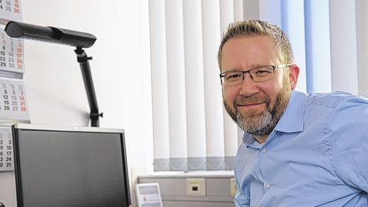 Unbekannter Kollege: Jochen Titze vom Pharmaunternehmen Takeda besucht oft den Hauptsitz der Firma in Japan. Unbekannter Kollege: Jochen Titze vom Pharmaunternehmen Takeda besucht oft den Hauptsitz der Firma in Japan.