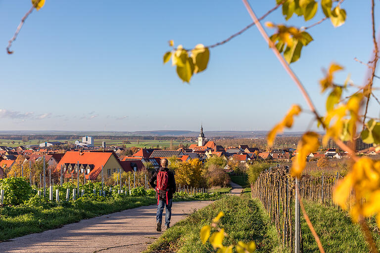 Die Tour hält tolle Ausblicke bereit, hier auf Wiesenbronn. Die Tour hält tolle Ausblicke bereit, hier auf Wiesenbronn.