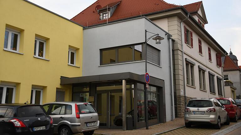 Im Kindergarten 'Kindervilla' in Helmstadt stehen einige Arbeiten an. Im Kindergarten 'Kindervilla' in Helmstadt stehen einige Arbeiten an.