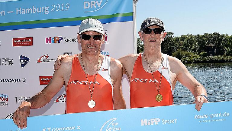 Dietmar Hamberger und Bruno Perner von der Rudergesellschaft Marktheidenfeld wurden in Hamburg deutsche Masters-Meister. Dietmar Hamberger und Bruno Perner von der Rudergesellschaft Marktheidenfeld wurden in Hamburg deutsche Masters-Meister.