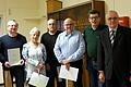 Die Eigenheimer Obbach ehrten Mitglieder, von links: 2. Vorstand Dieter Blüml, Thomas Lochner (25 Jahre), Monika Alin (20 Jahre), Karl Keßler (25 Jahre), Harald Schlenker (30 Jahre), 1. Vorstand Kurt Lieb (25 Jahre), Landesvorstandsmitglied Georg Grembler und Klaus Helmerich, Kassier.