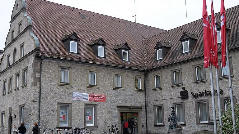 Nach der Fusion soll die gemeinsame Sparkasse ihren Sitz in Schweinfurt haben. Nach der Fusion soll die gemeinsame Sparkasse ihren Sitz in Schweinfurt haben.